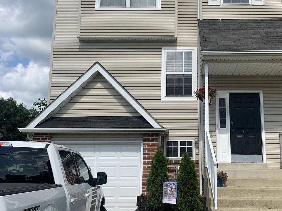 1st image of 301 Macleren Dr
