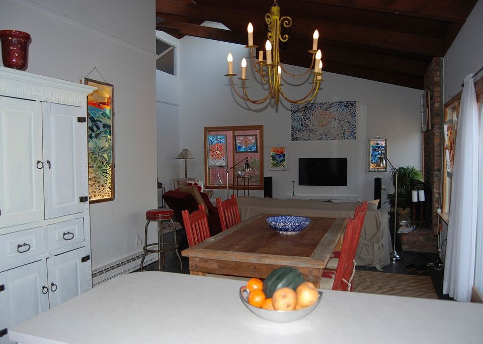 2nd image of 26 Peconic Hills Dr