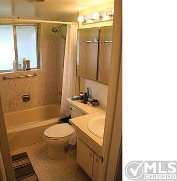 5th image of 2020 Lake Osborne Dr APT 4