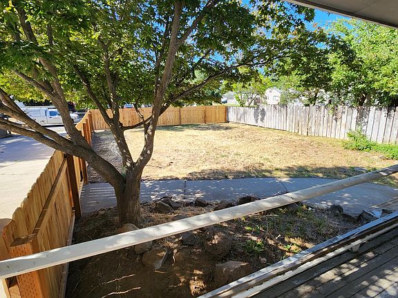 3rd image of 3807 E 29th Ave