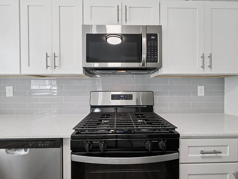 The Park at Chesterfield Apartment Homes — Photo 4