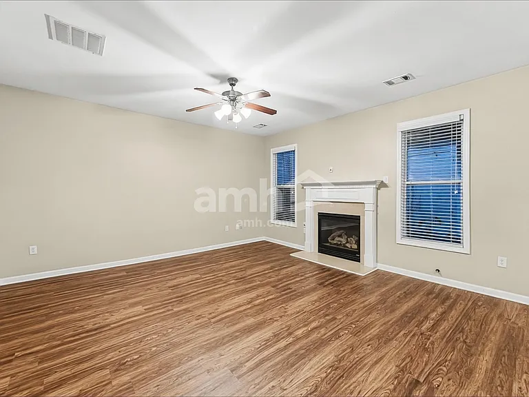 1993 Jameson Cir — Photo 7