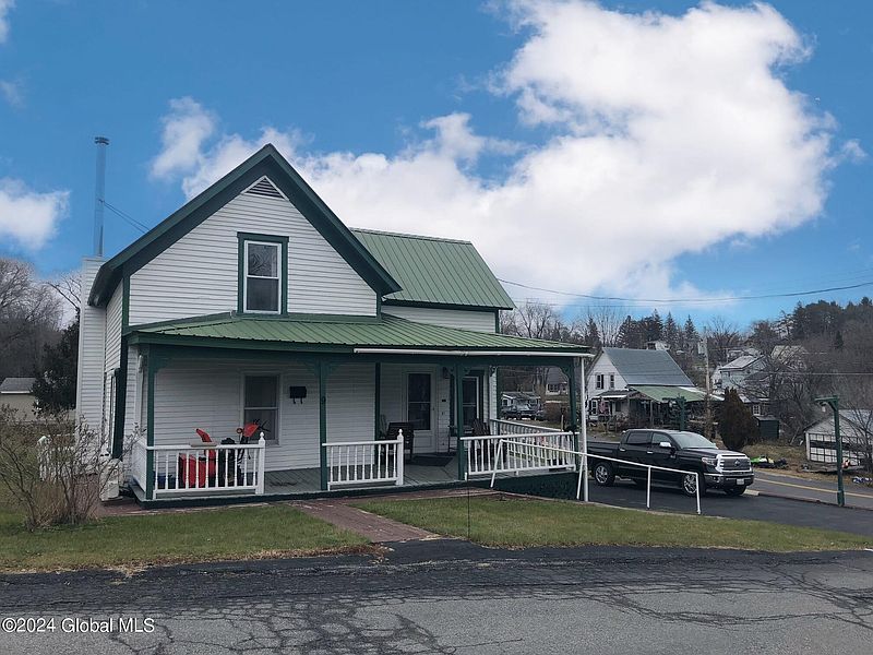2nd image of 9 Hinds Street