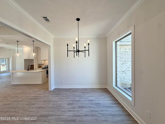 3rd image of 219 Anderson Oaks Dr