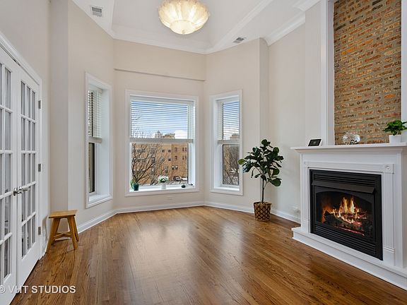 3rd image of 5482 S Woodlawn Ave #4