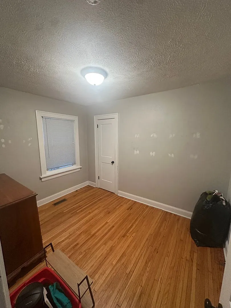 Pre-Leasing For August - Near MSU - Secure Today — Photo 4