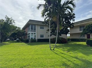 4 Vista Gardens Trl APT 103, Vero Beach, FL 32962