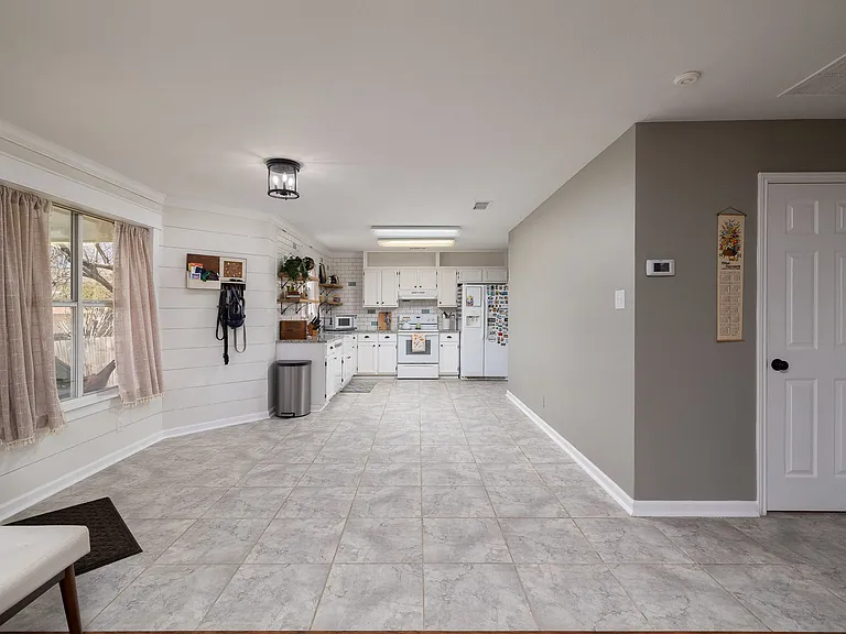 3509 Saratoga Pl — Photo 7