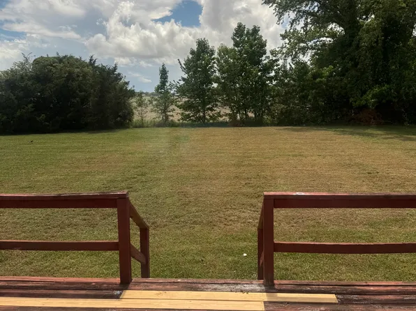 1219 Davis Bay Rd, Elizabeth City, NC 27909