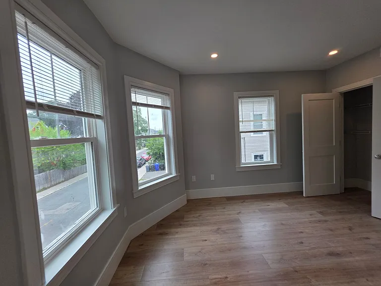 12 Holton St #1 — Photo 13