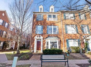 708 Catts Tavern Dr, Alexandria, VA 22314