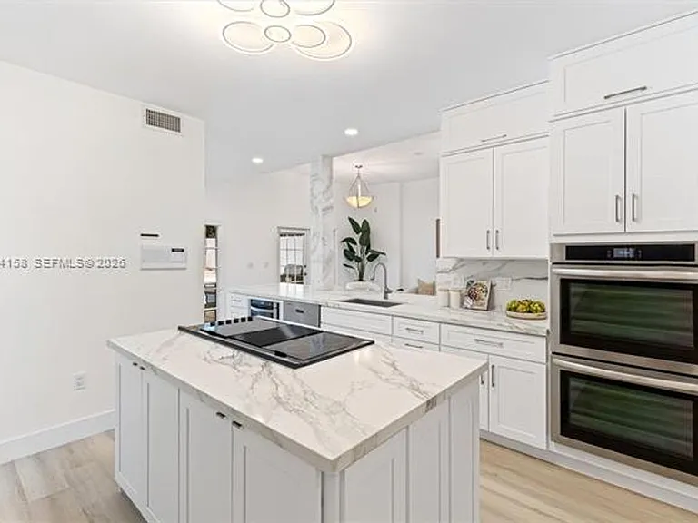 145 W Sunrise Ave #145 — Photo 13