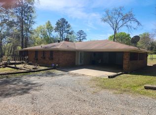 443 Horseshoe Loop, Doyline, LA 71023