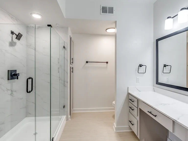 Stetson Apartments — Photo 17