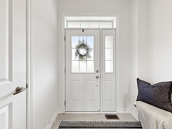 4th image of 2293 Grainger Loop