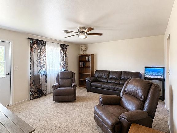 5th image of 242 S 2nd Avenue