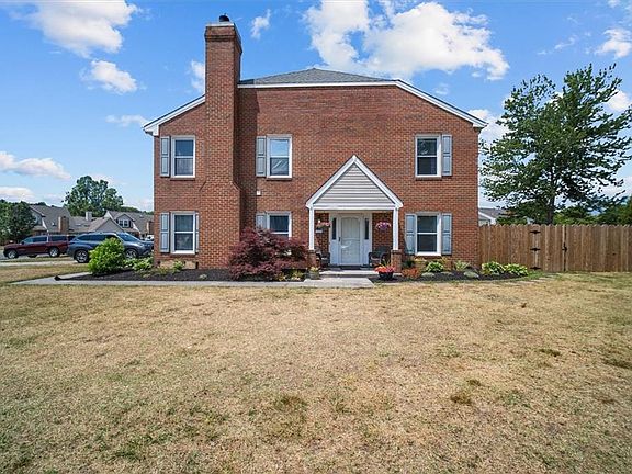 2nd image of 312 Brisa Dr