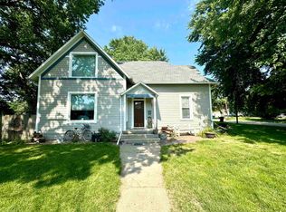 1722 7th Ave, Kearney, NE 68845