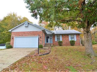 4700 White Oak Ct, Evansville, IN 47712