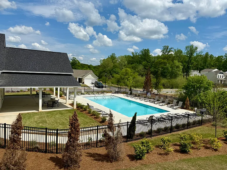 335 Port Way — Photo 38