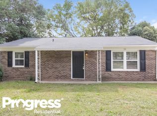 515 Milan Rd, Charlotte, NC 28216