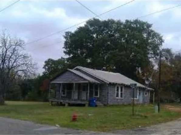 112 S Pardue St, Vivian, LA 71082