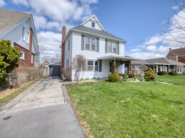 66 Bald St, Welland, ON L3C 5B9