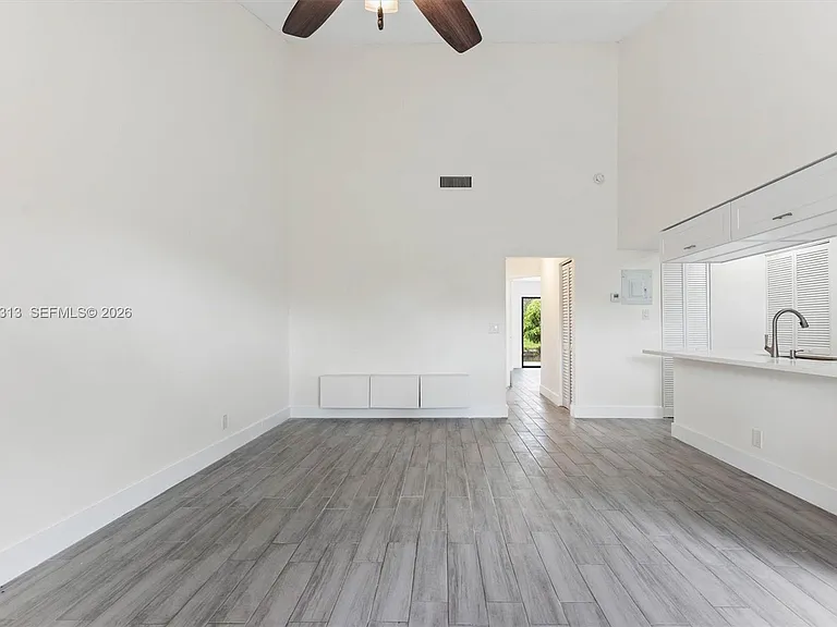 2025 SW 82nd Ave #1 — Photo 11