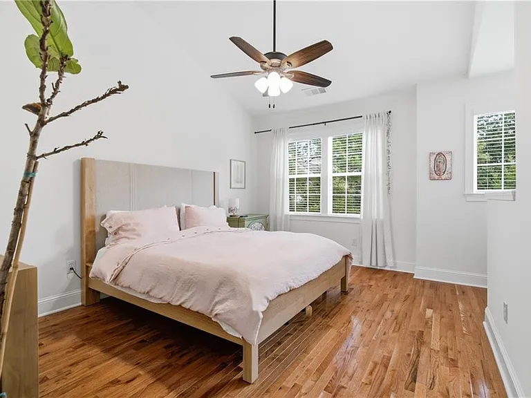 1231 Ashford Creek Park NE — Photo 22