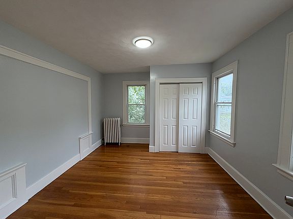 5th image of 443 East St #2
