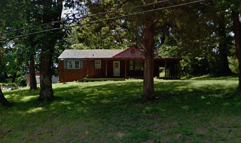 2nd image of 2327 Una Antioch Pike