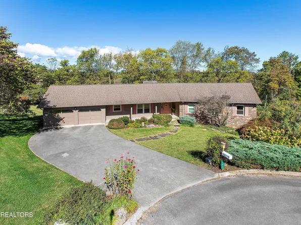 103 Farmington Pl, Clinton, TN 37716