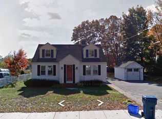 204 Mount Vernon St, Lawrence, MA 01843