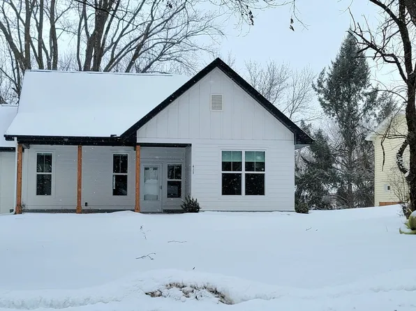 413 Franklin Ave NW, Watertown, MN 55388
