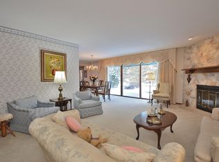 3725 Yukon Rd, Brookfield, WI 53045