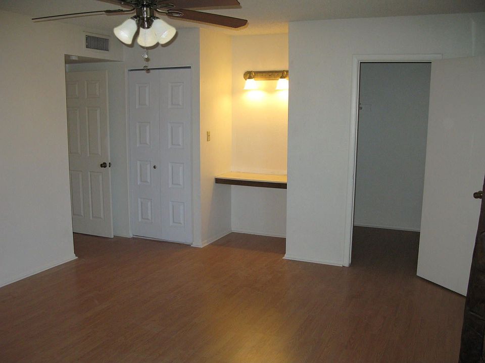 1st image of 3215 W Echo Ln