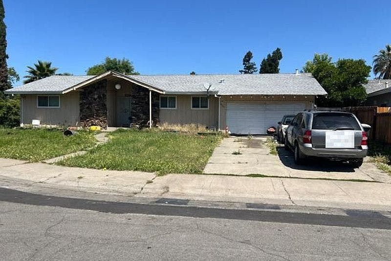 1st image of 2765 Provo Way