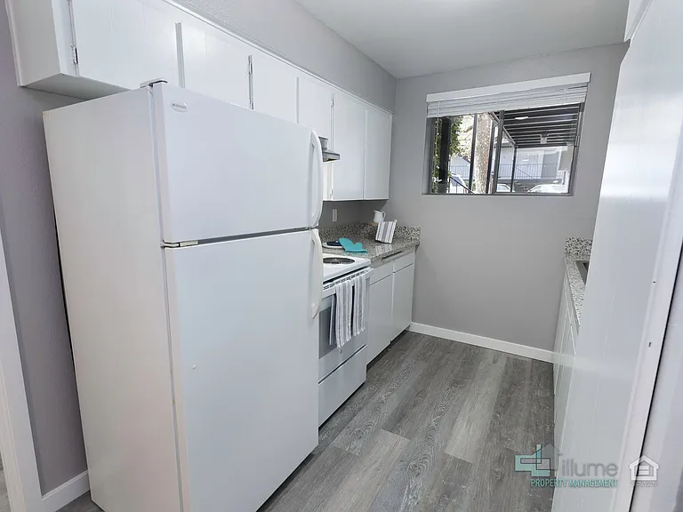 Win FREE Rent, a PS5 & More! - Apply at Fillmore Inn by August 21st for Your Chance to Win! — Photo 63