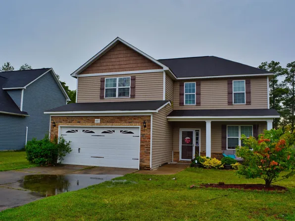 4467 Jockey Whip Ln, Parkton, NC 28371