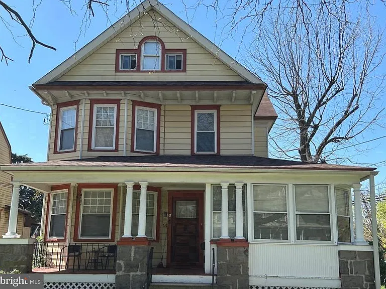 14 Franklin Ave #A — Photo 1