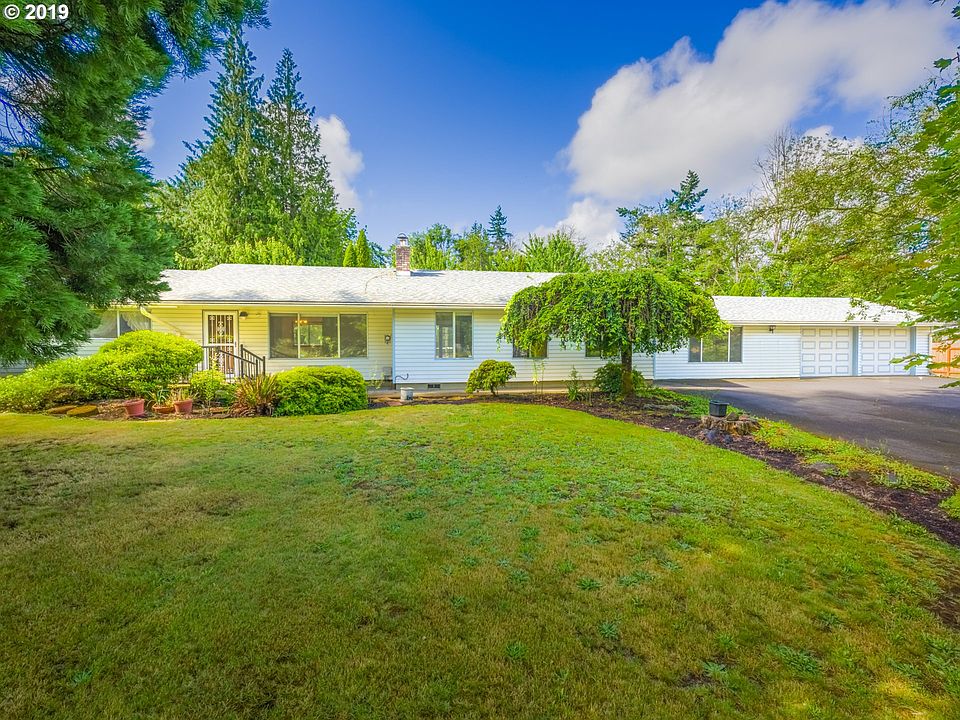 1st image of 18000 NE 105th Ct