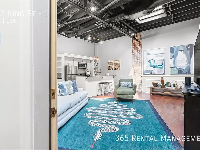 343 King St #1 — Photo 33