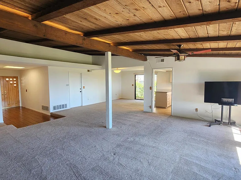 3104 Kingridge Way — Photo 6