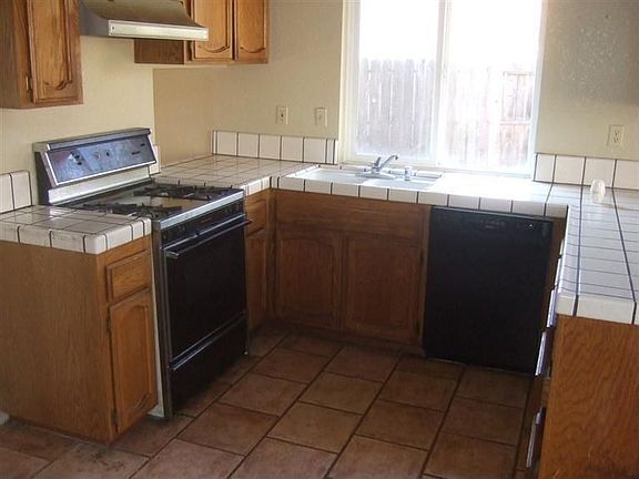 3rd image of 3965 Sea Forest Way