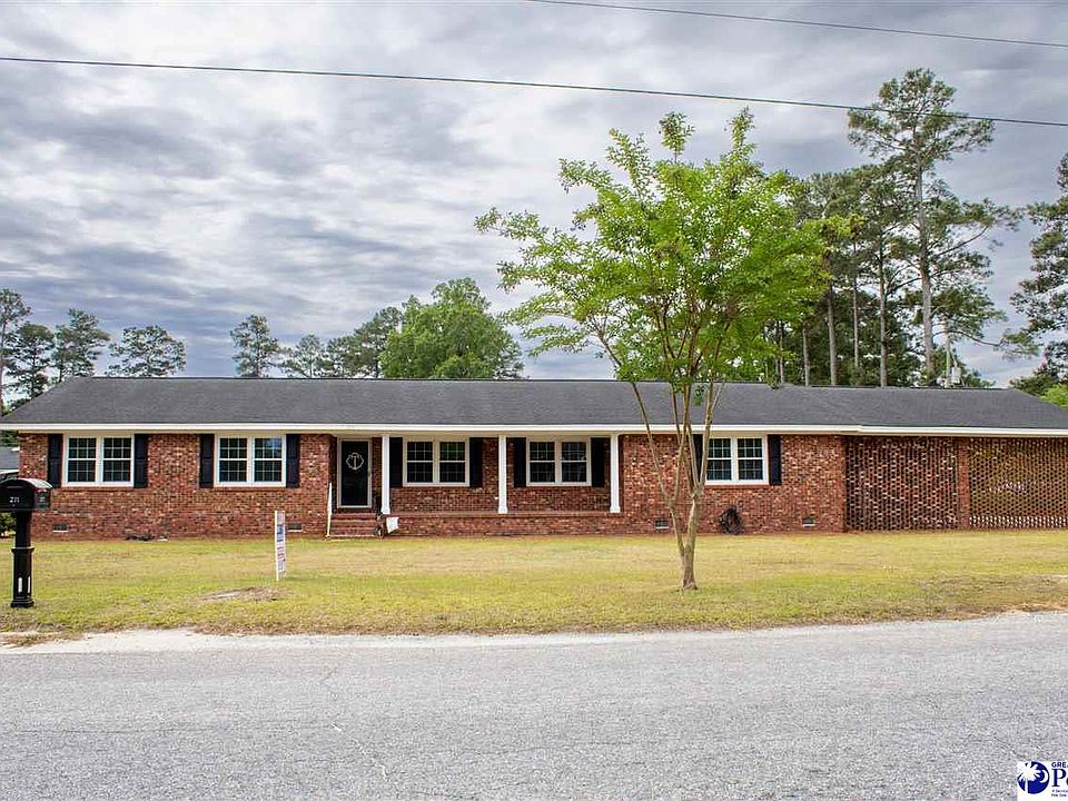 1st image of 211 English Park Rd