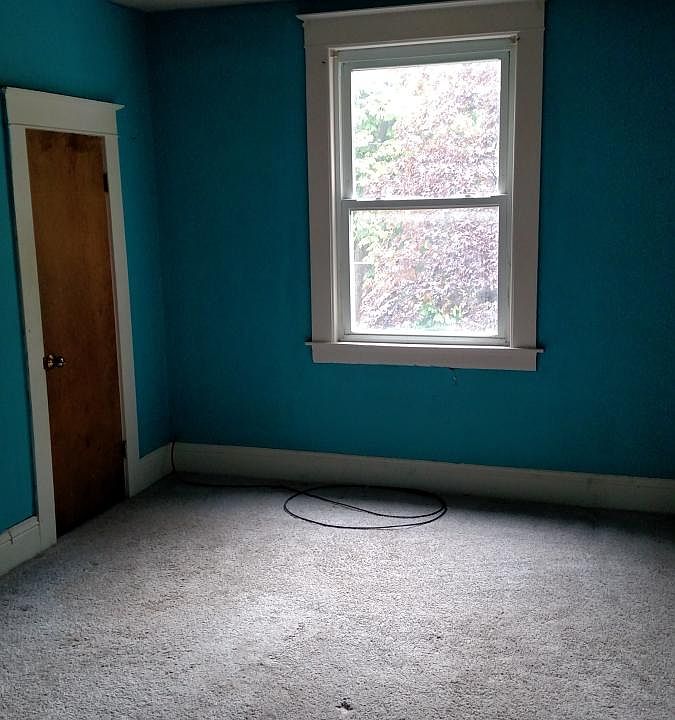 2nd image of 1416 Adams St