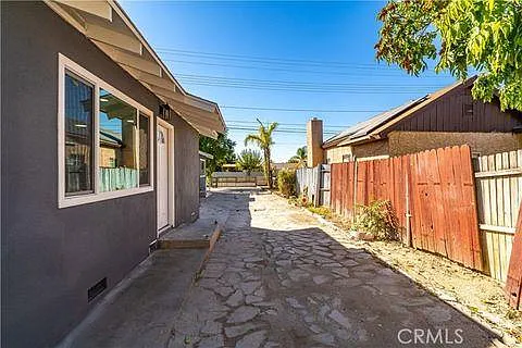 S Alessandro Ave — Photo 3