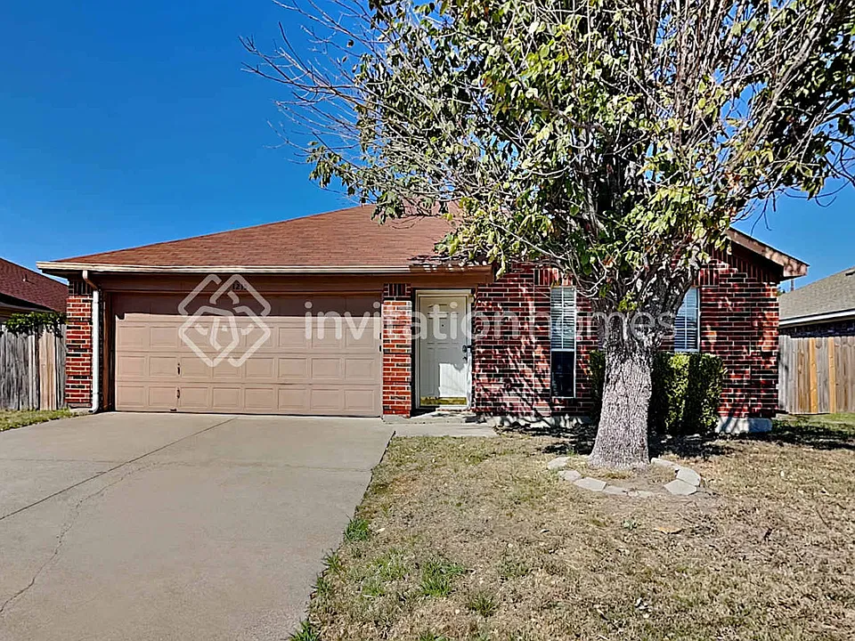 1215 Brookvalley Dr