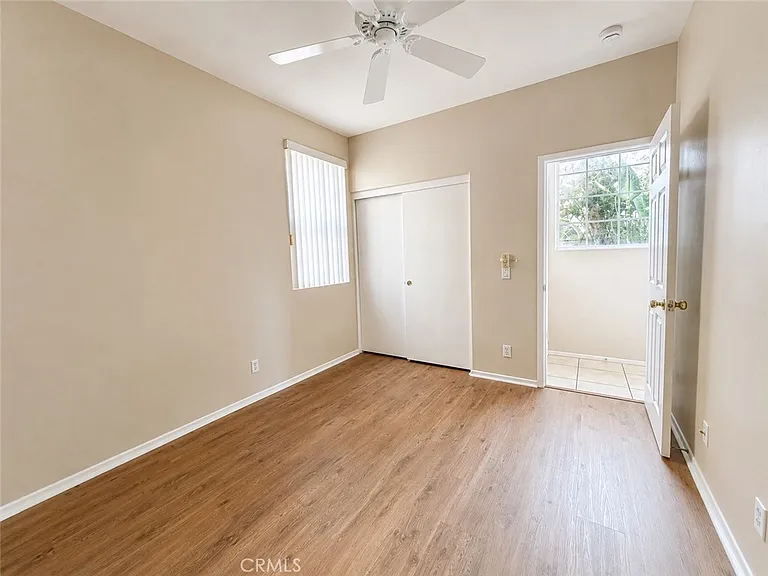 11625 Maynard Ave — Photo 9