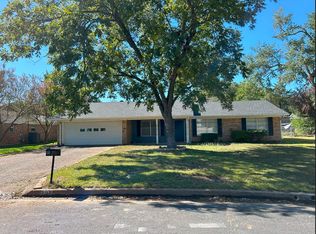 207 Vicksburg St, Tyler, TX 75703